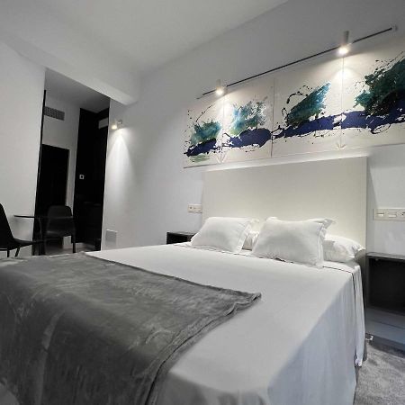 Dama Modern & Luxury Apartment มาลากา ภายนอก รูปภาพ